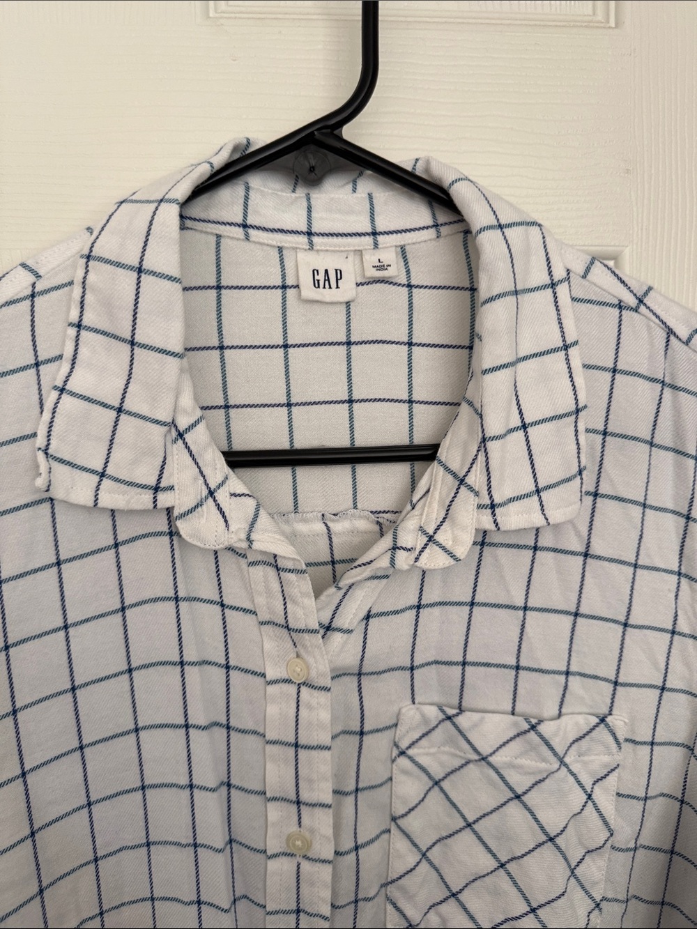 GAP Men’s White Shirt with Blue Windowpane Grid